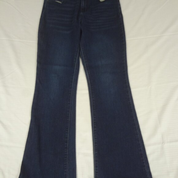 LEVI STRAUSS LEVI'S SIGNATURE SERIES  MID RISE BOOTCUT WOMENS SIZE 6 SKINNY K484 - Picture 3 of 7